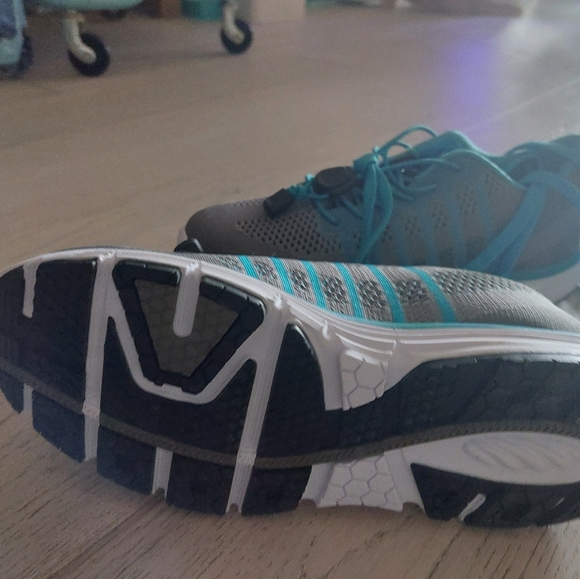 COPY - Apex running shoes - Picture 4 of 4
